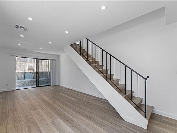 2nd image of 448 W Windsor Rd #6