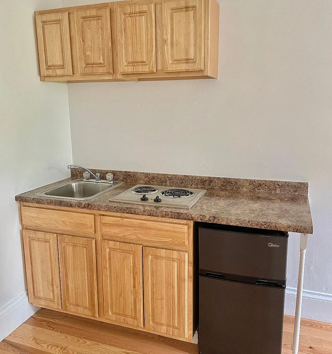 Studio, $2,145 — Photo 1