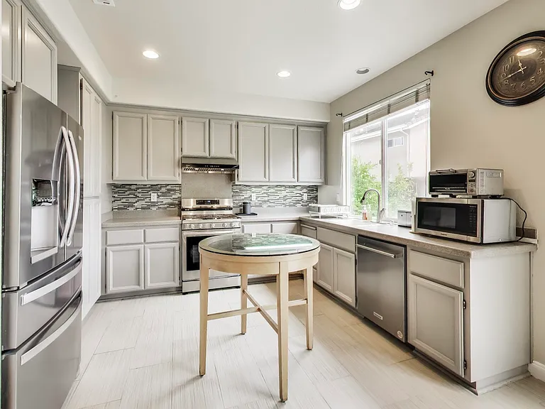 7 Cymbidium Cir — Photo 4