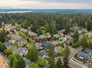 13115 NE 70th Dr, Kirkland, WA