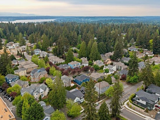 13115 NE 70th Drive, Kirkland, WA 98033
