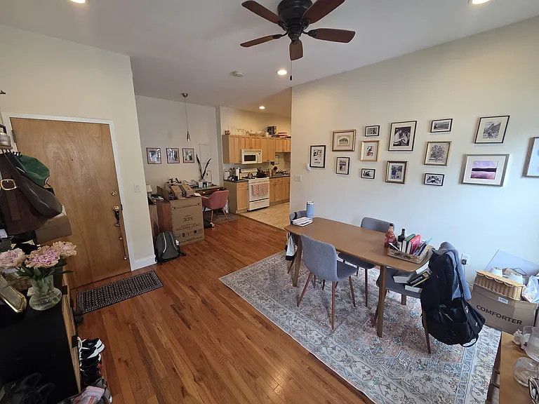 26 Tufts St #2 — Photo 4