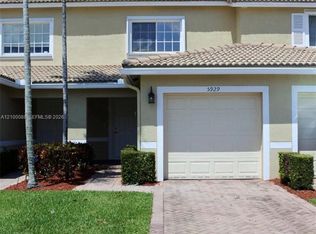 Hampton Hills, Fort Lauderdale, FL 33321