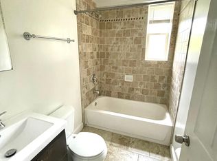 6024 8th St NW #4, Washington, DC 20011