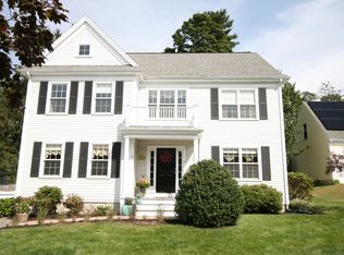 4 Craig Hill Ln, Milton, MA 02186