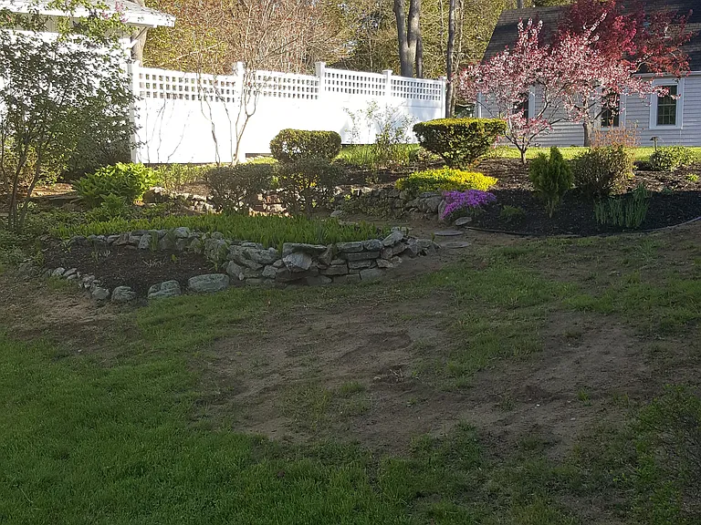 40 Kingfield Ave — Photo 1