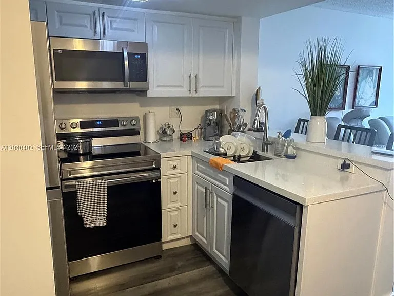 675 NW 85th Ct #8207 — Photo 18