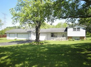 6859 Alvina Rd, Rockford, IL 61101