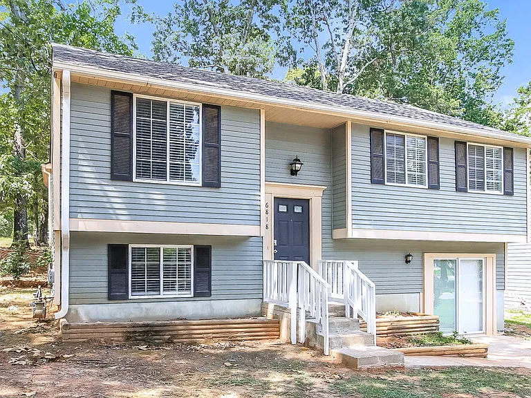 6818 Graves Mill Dr — Photo 4