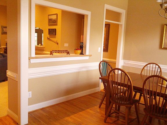 Dining Room open to Family R