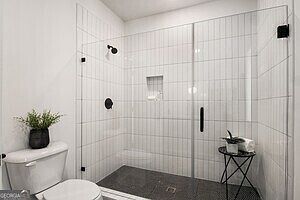 5th image of 2199 Lenox Rd NE #9