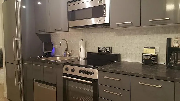 Rented by Christie Property Group | media 2