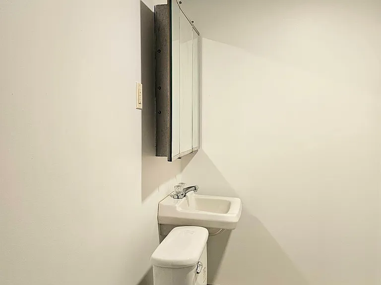 2507 Ohio St — Photo 14