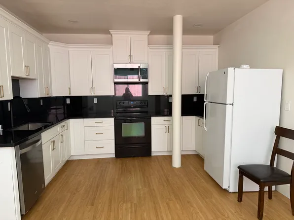 (undisclosed Address), Dixon, CA 95620
