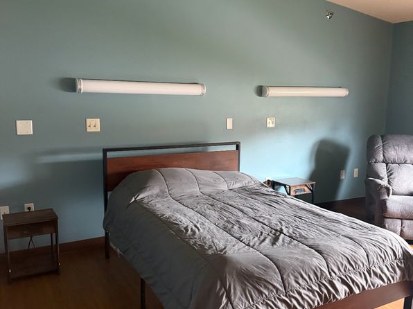 320 Avenue E E #B