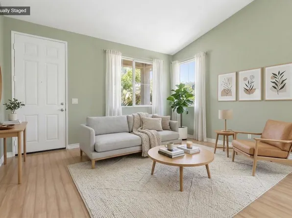 868 Panella Ct, Oceanside, CA 92057