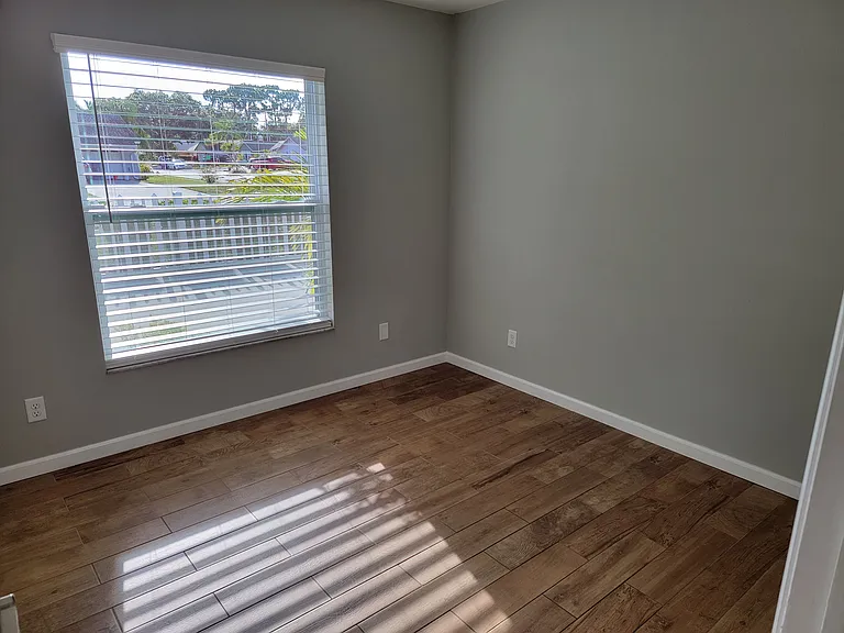 10095 84th Way — Photo 37