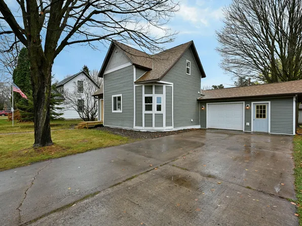 314 6th Ave, Shell Lake, WI 54871