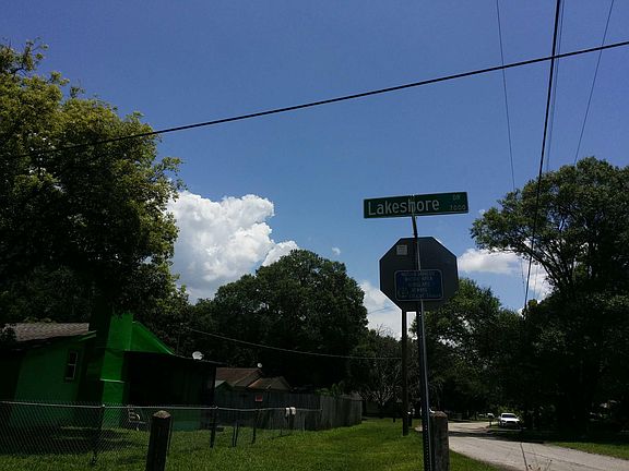 5th image of 7011 Lakeshore Dr
