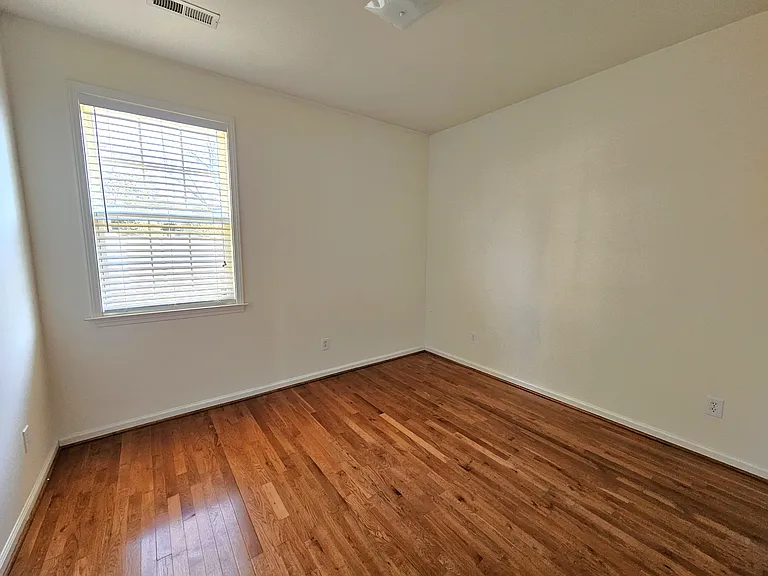 7 Bushberry Way — Photo 22