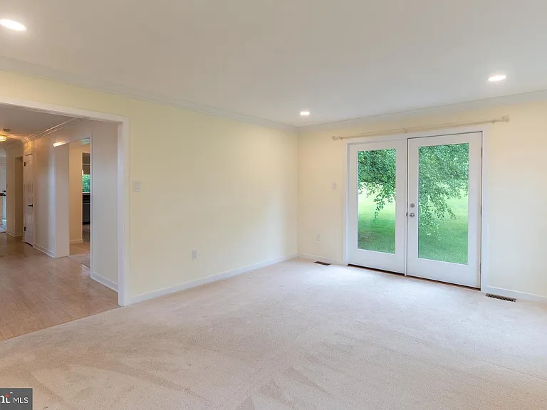 56 W Windrose Dr — Photo 10