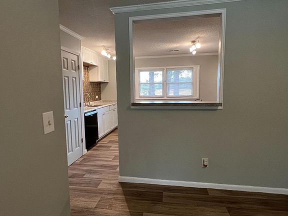 5th image of 2412 National Ave
