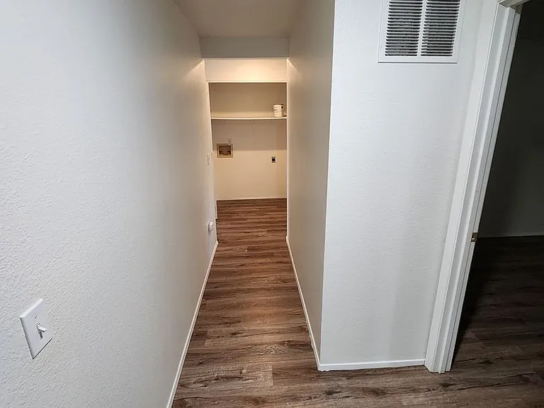 1307 NW Slate Ln #102 — Photo 33