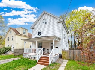 76 Tremont St, Meriden, CT 06450