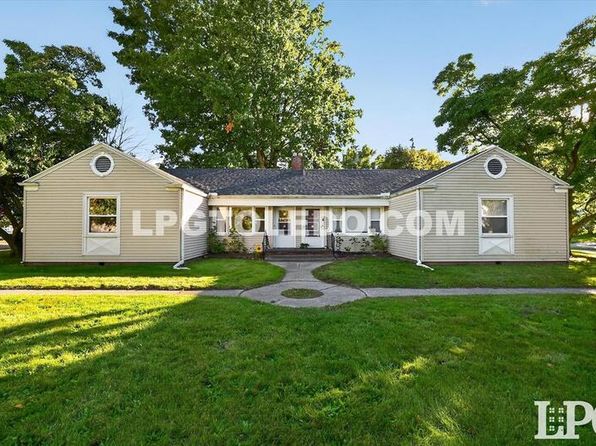 3735 Sherbrooke Rd
