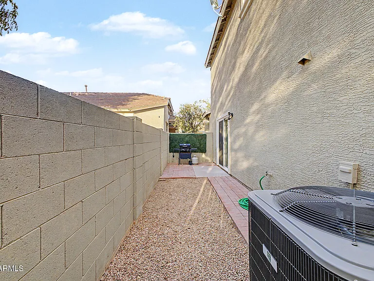 1493 S Jacana Ln — Photo 32