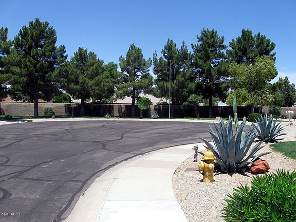 4th image of 14022 W Antelope Ct