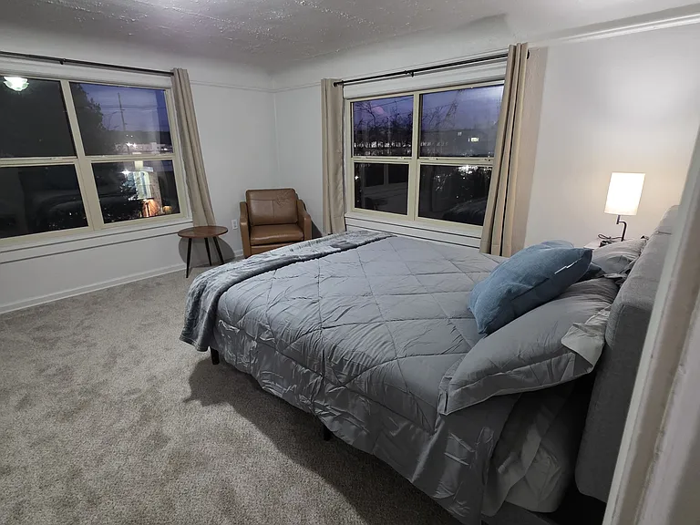 1225 Gregory Way — Photo 6