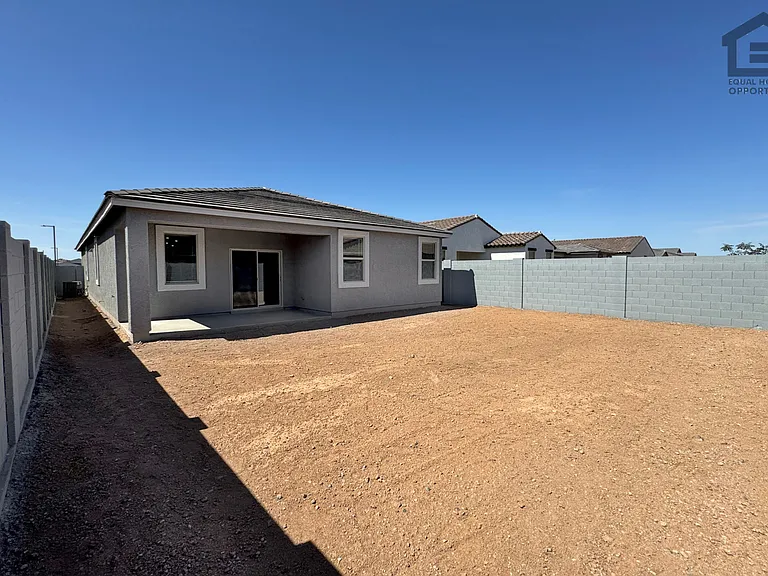 18236 W Avenida Del Sol — Photo 27