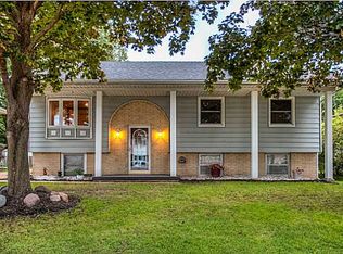 3322 E Jefferson Ave, Des Moines, IA 50317