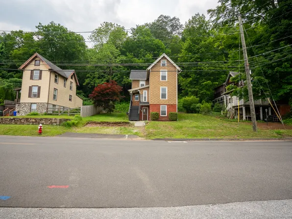 103 Clay Street, Thomaston, CT 06787