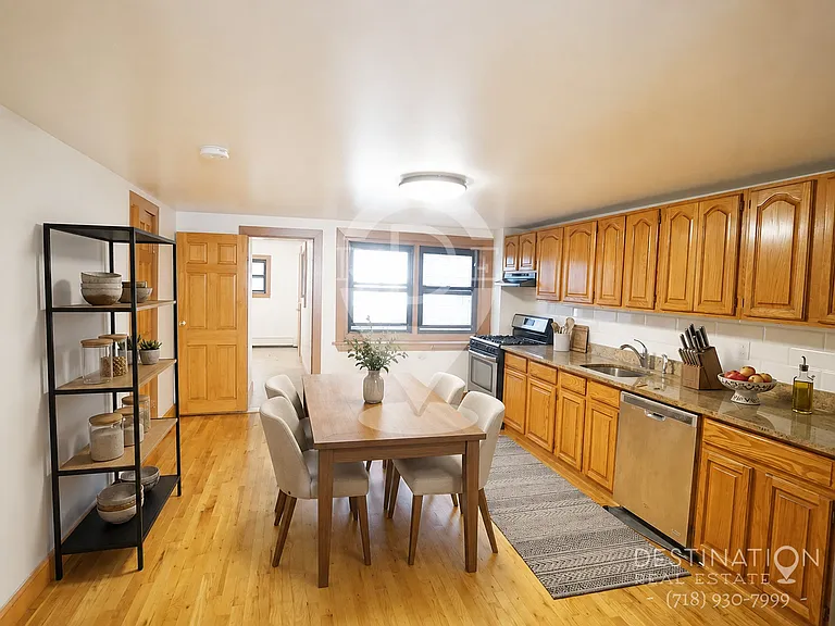 349 Union St #1 — Photo 4