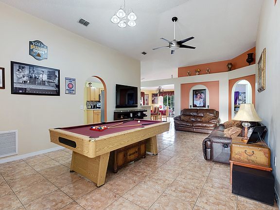 3rd image of 3023 Elbib Dr