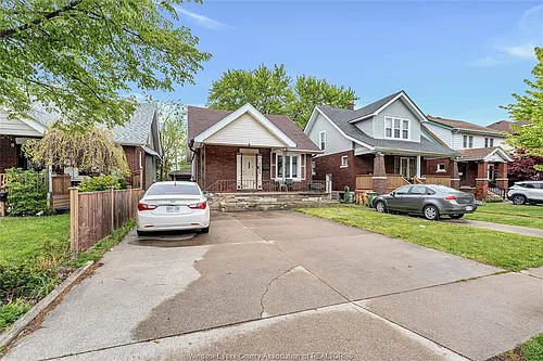 1236 Marentette Ave #LOWER Photo 1