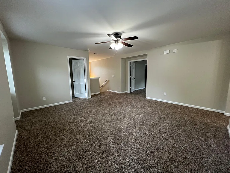 6170 Sparkling Cove Ln — Photo 13