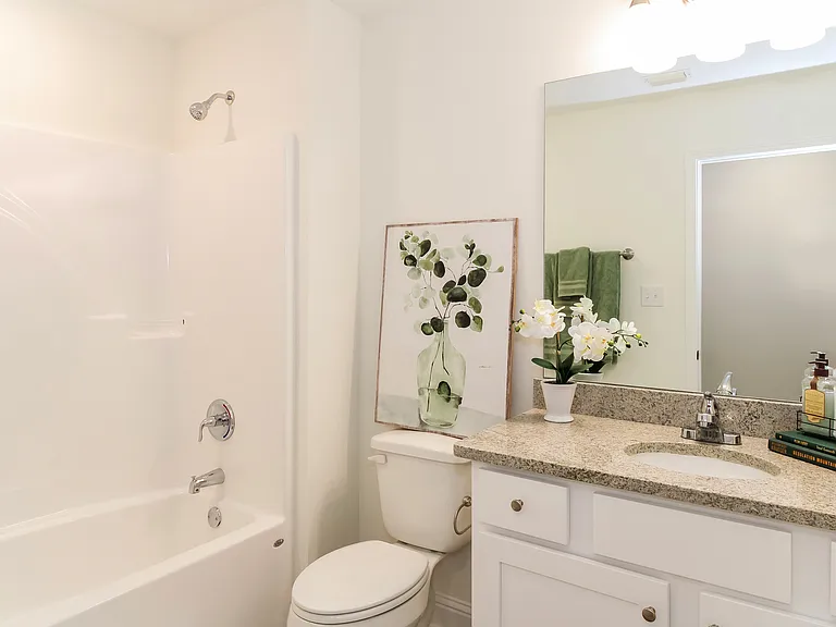 111 Cabot Ln #111 — Photo 2