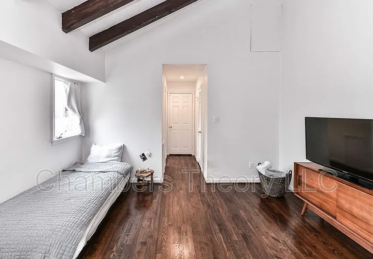 509 S Saint Asaph St — Photo 15