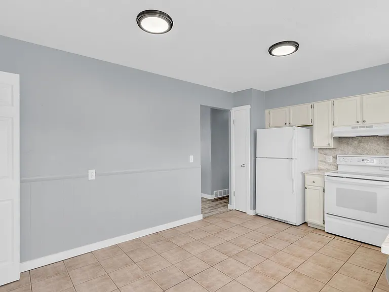 12669 S Old Fort Dr — Photo 10