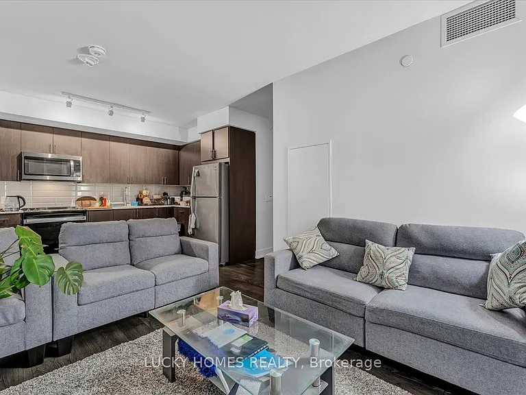 2550 Simcoe St N #317 — Photo 17