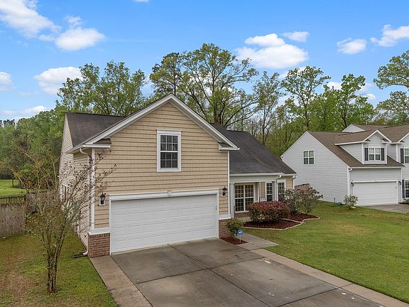 3rd image of 170 Mayfield Dr