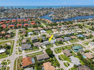 218 Bermuda Rd, Marco Island, FL 34145