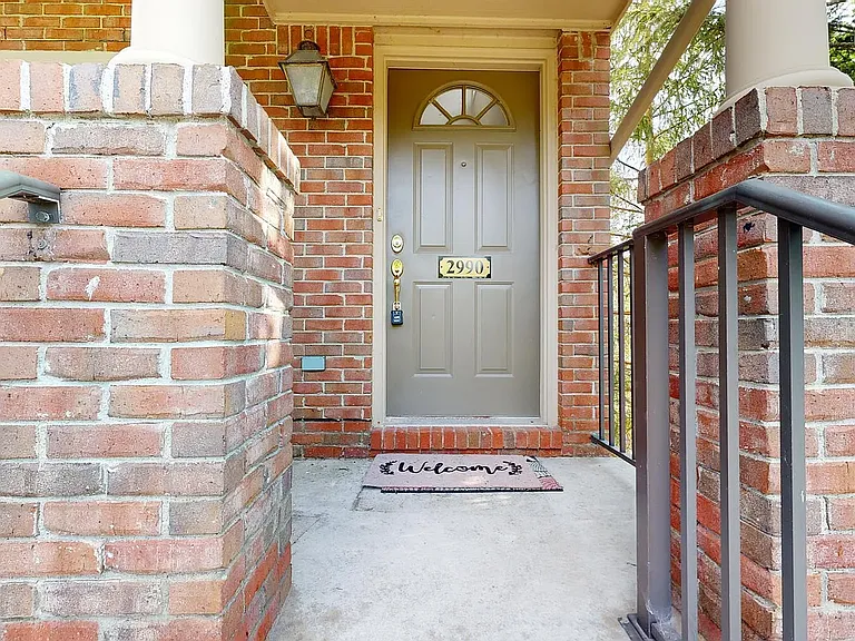 2990 Barclay Way — Photo 2