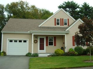 9 Benjaman Dr, Rochester, MA 02770