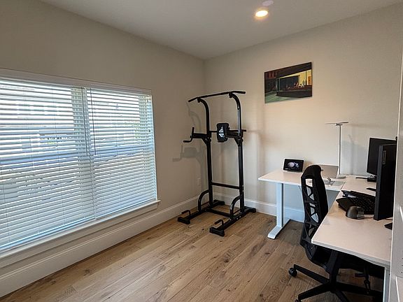 4th image of 25-27 Ward St #302