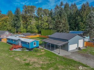 114 N Enchanted Valley Drive, Vader, WA 98593