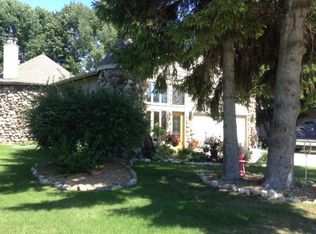 1418 Terrace Ct, Two Rivers, WI 54241